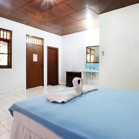 Mekar Jaya Bungalows Kuta  Ngoại thất bức ảnh