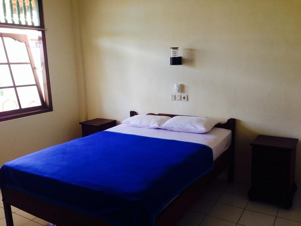 Mekar Jaya Bungalows Kuta  Ngoại thất bức ảnh
