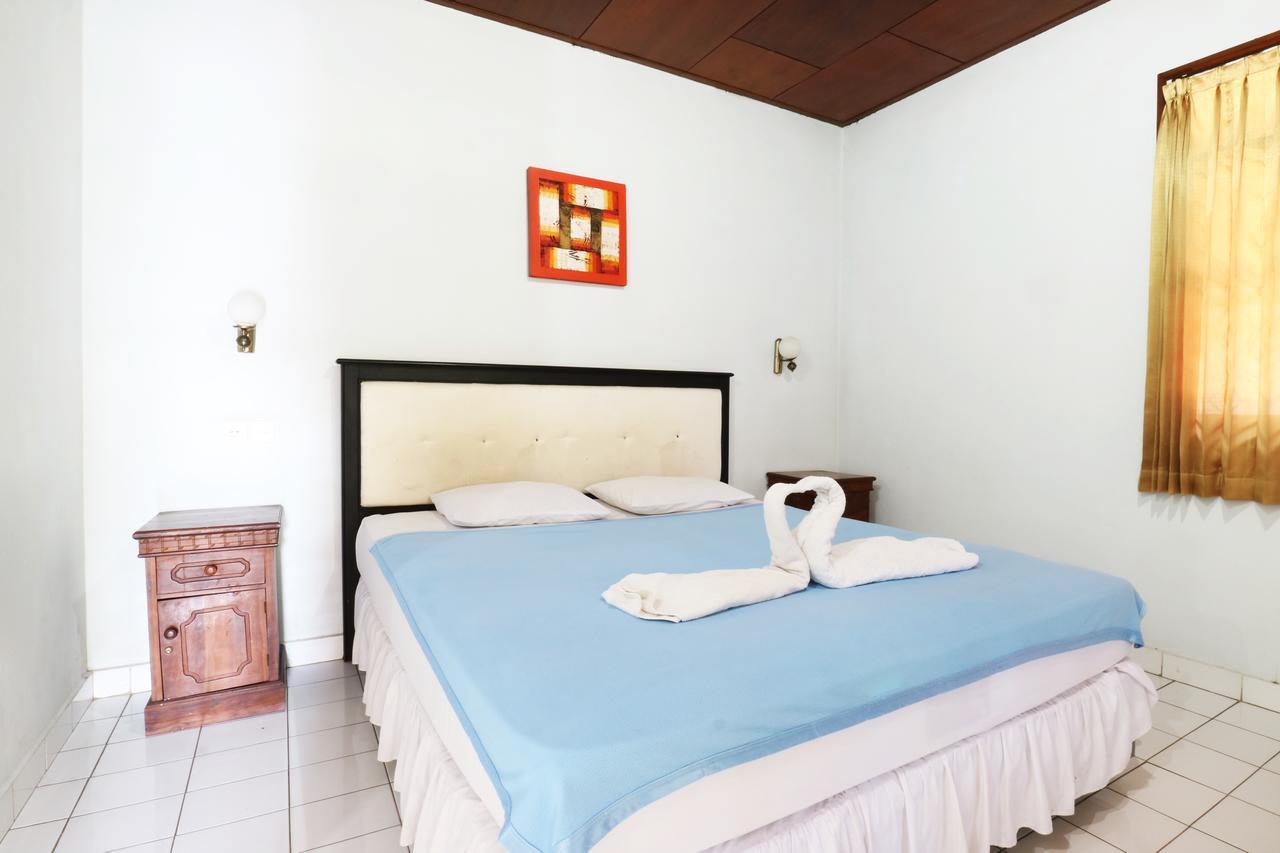 Mekar Jaya Bungalows Kuta  Ngoại thất bức ảnh