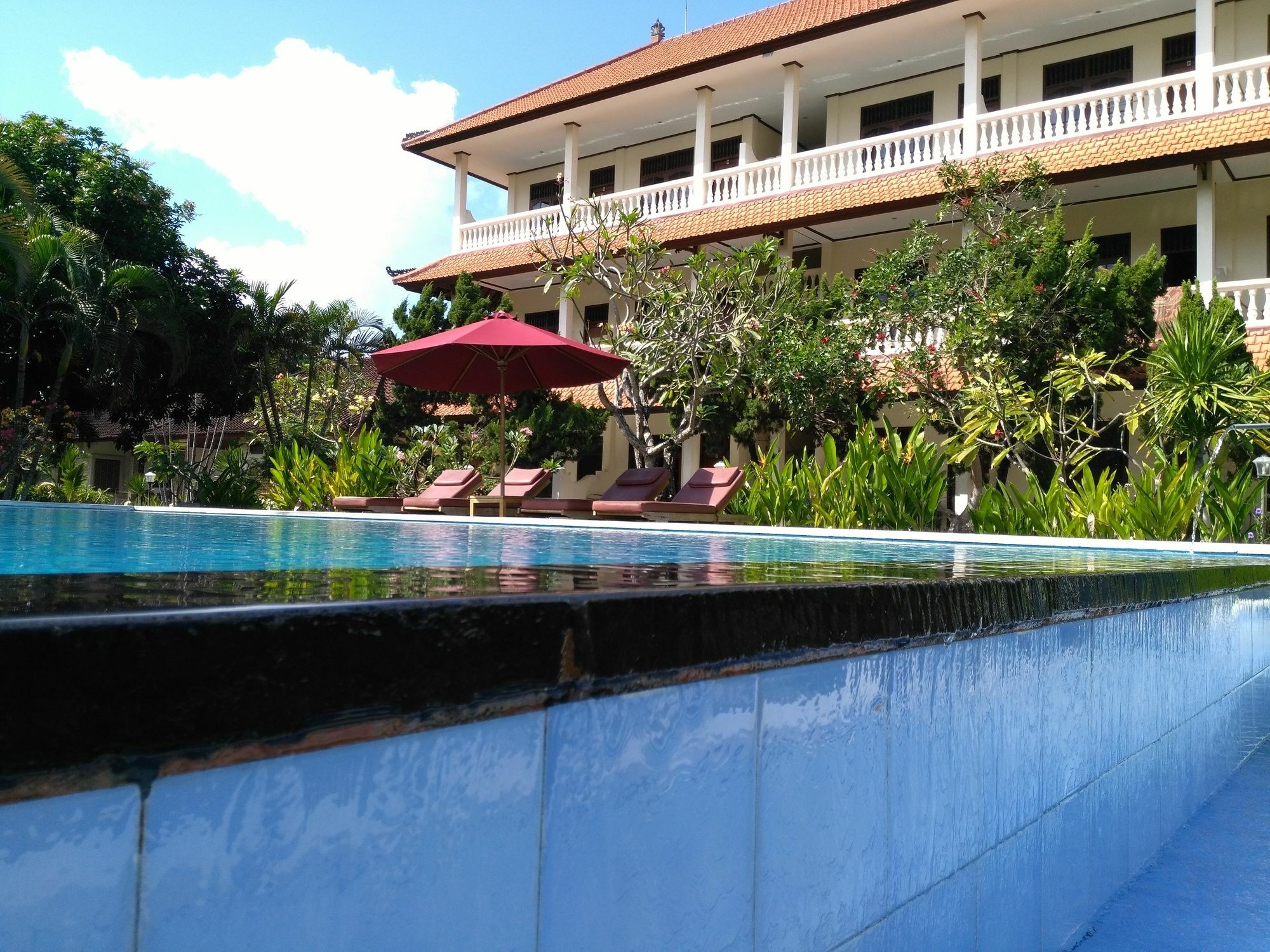 Mekar Jaya Bungalows Kuta  Ngoại thất bức ảnh