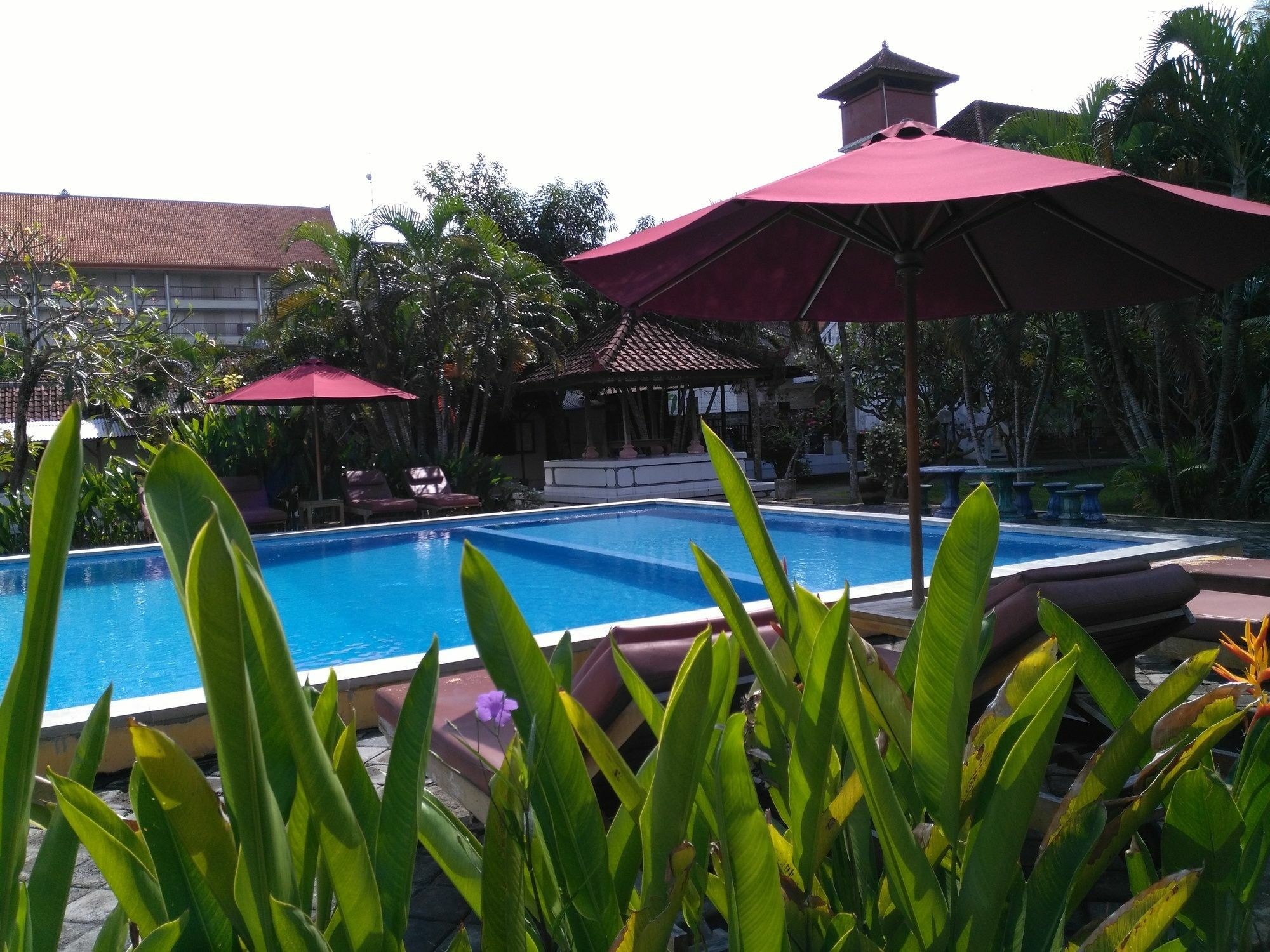 Mekar Jaya Bungalows Kuta  Ngoại thất bức ảnh